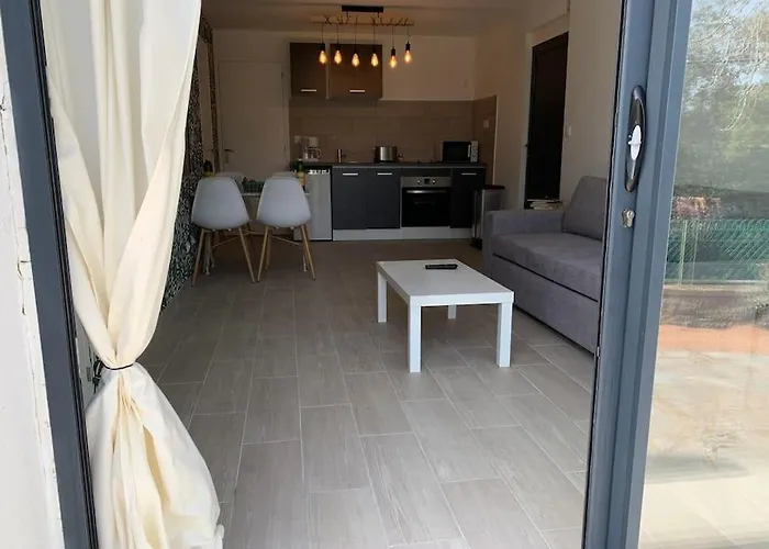 Bellucciu Di Vecchio***. Tatil Evi *